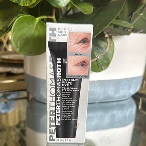 Peter Thomas Roth FirmX Eye Treatment - Black and White